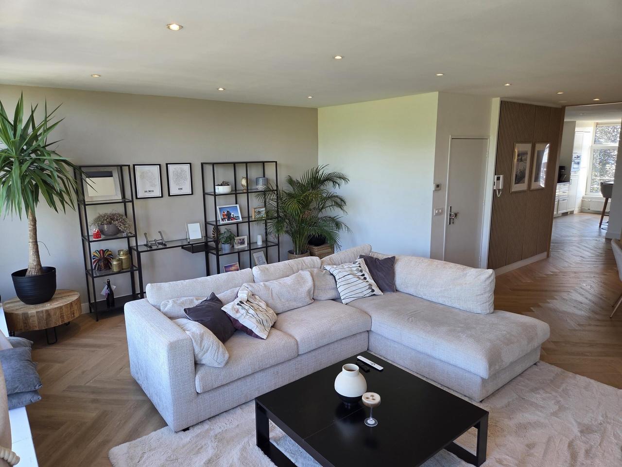 Waterzicht en 81 m² aan de Nassaukade - Afbeelding 5