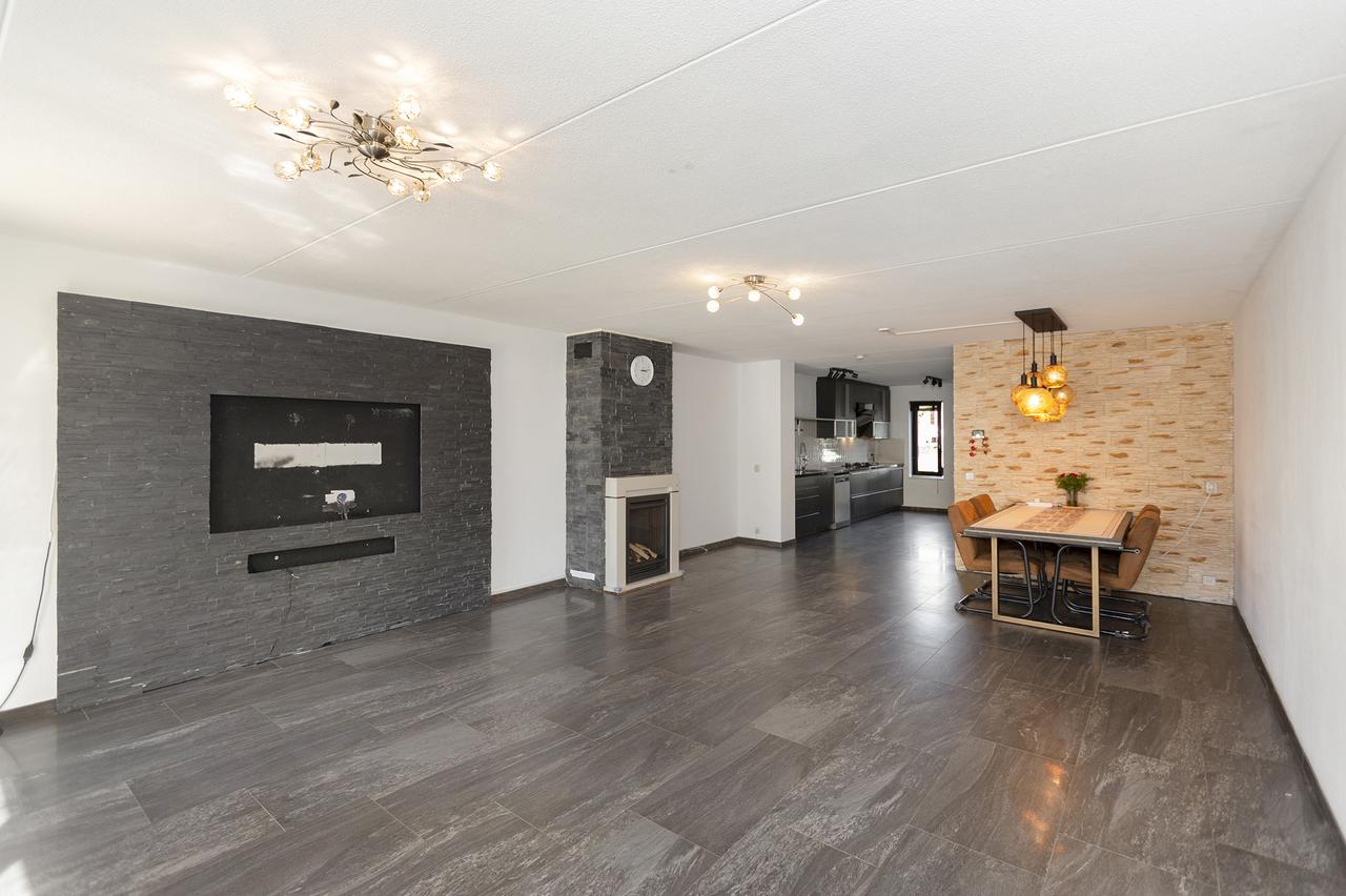 Vloerverwarming en open haard in Almere - Afbeelding 7