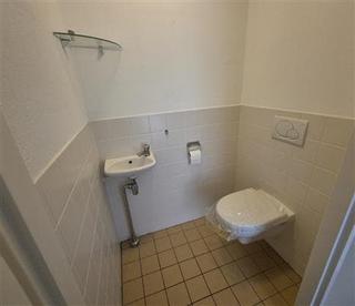 Balkon op de 6e etage in Ommoord - Afbeelding 9