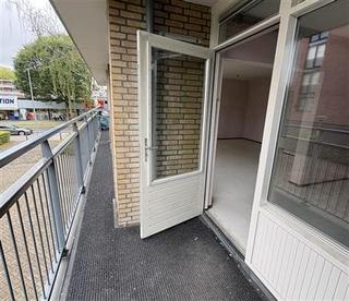 Balkon met groen uitzicht in Het Lage Land - Afbeelding 8
