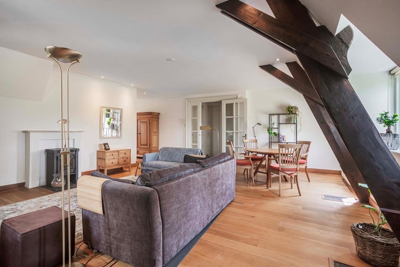 Historic 140 m² penthouse in Hummelo - Image 12