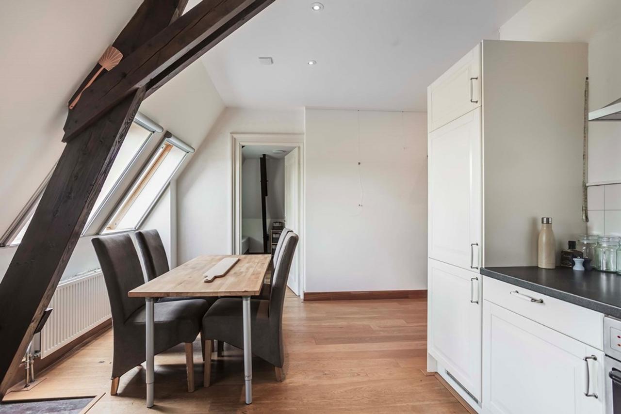 Historic 140 m² penthouse in Hummelo - Image 16