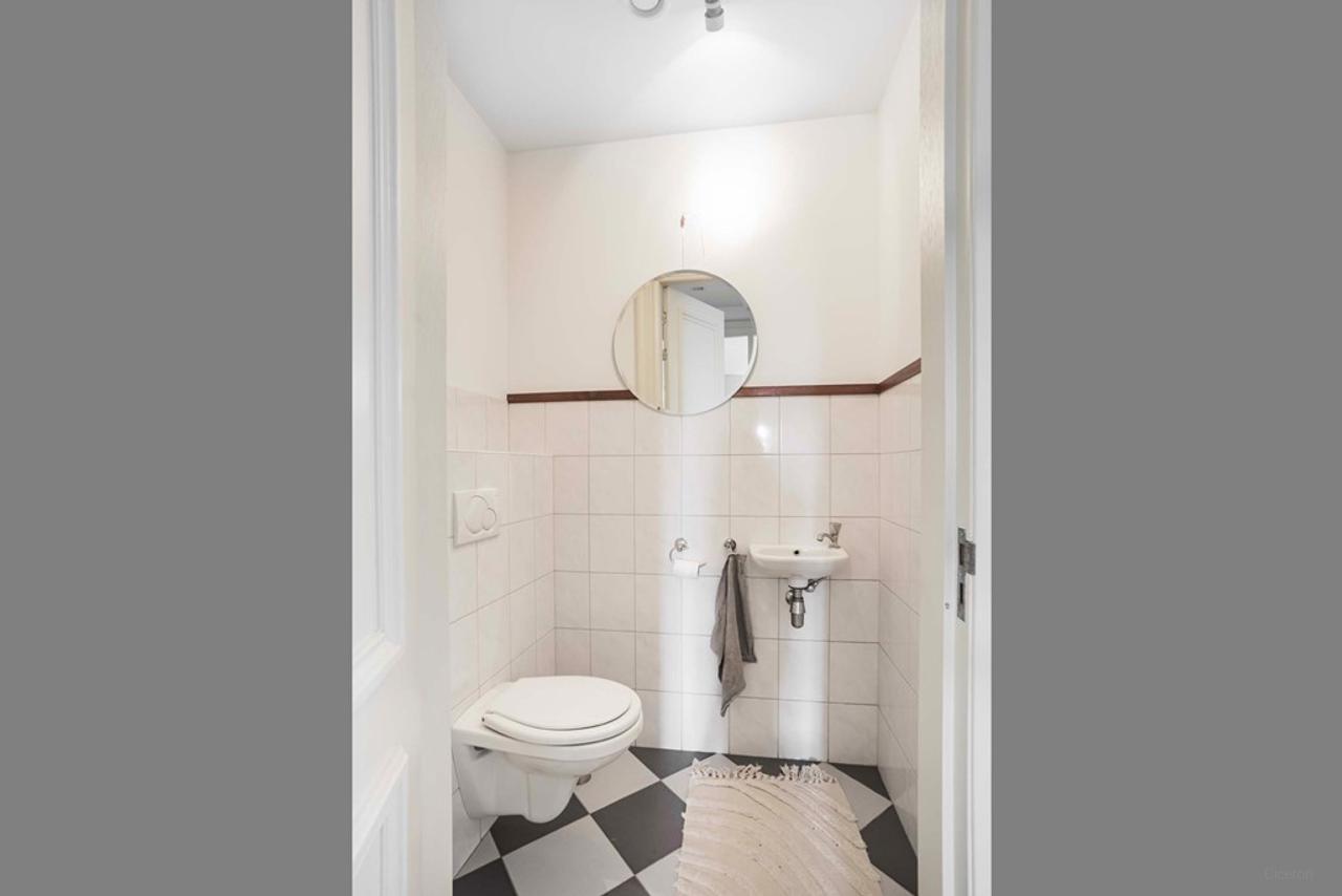 Historic 140 m² penthouse in Hummelo - Image 22