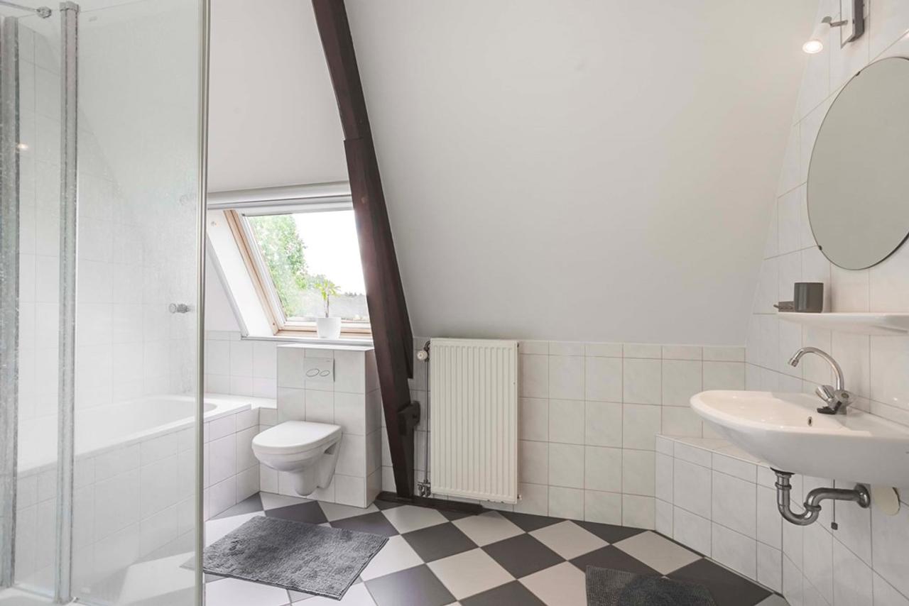 Historic 140 m² penthouse in Hummelo - Image 26
