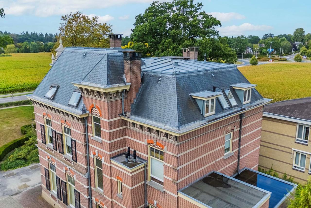 Historic 140 m² penthouse in Hummelo - Image 33