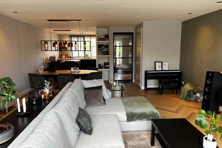 169 m² of living space and four bedrooms in Odijk - Image 7