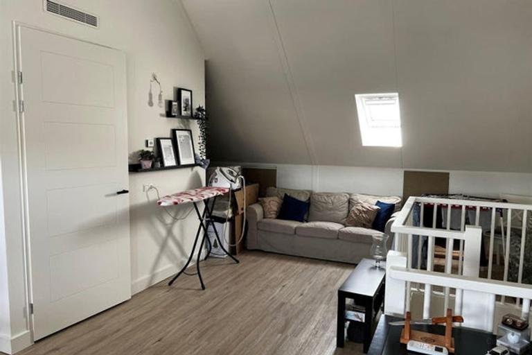 169 m² of living space and four bedrooms in Odijk - Image 26