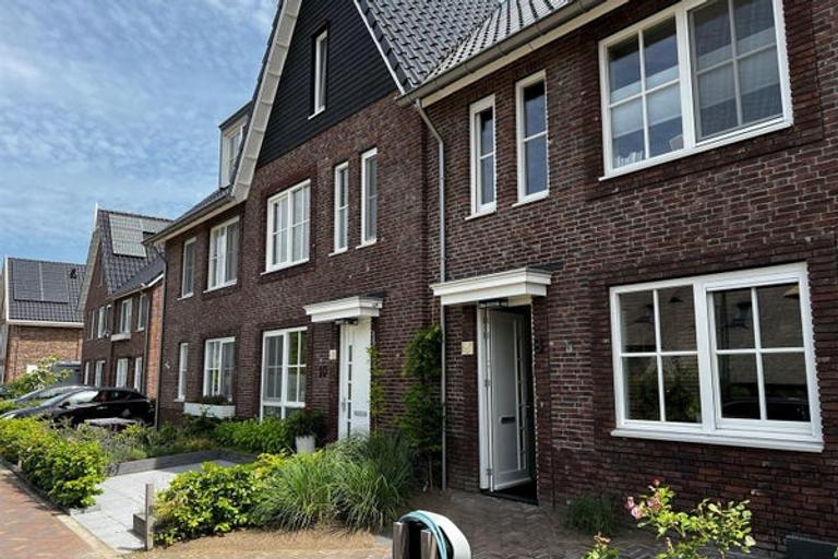 169 m² of living space and four bedrooms in Odijk - Image 28