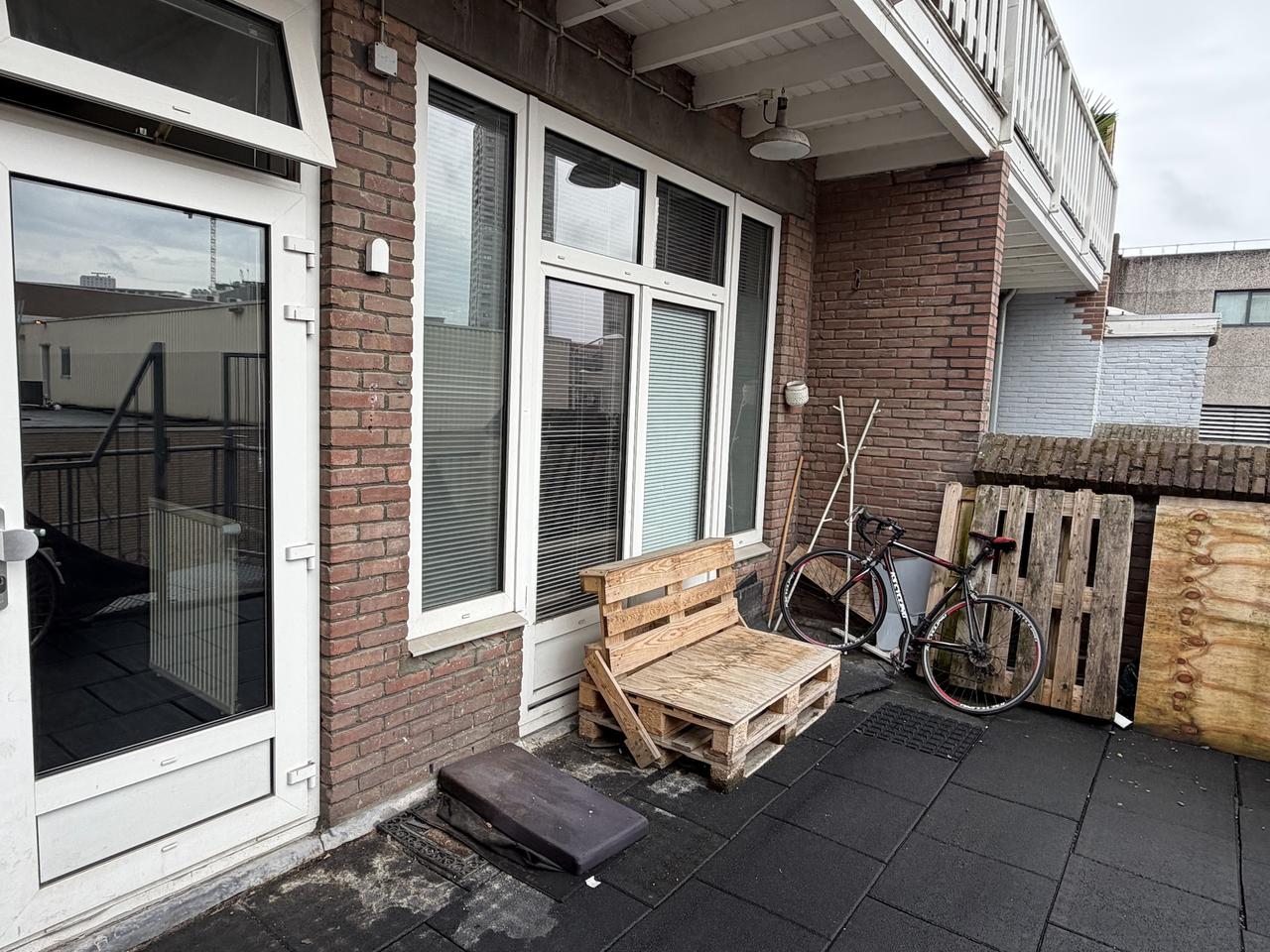 50 m² living space, 5 minutes from the station - Image 12