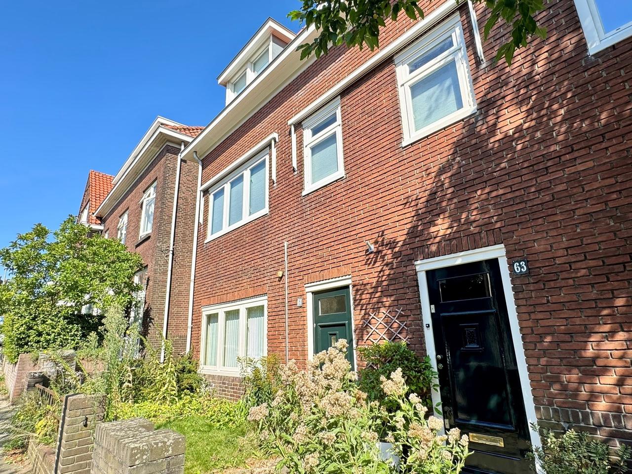 110 m² en drie slaapkamers in Nijmegen-Oost - Afbeelding 1