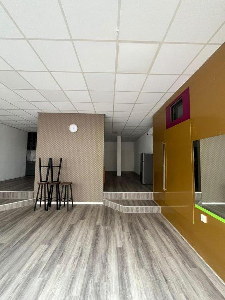 150 m² wonen op drie etages in Assen - Afbeelding 2