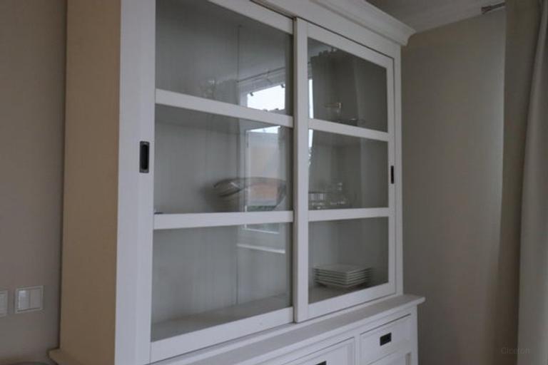 Furnished Corner Apartment with Balcony - Image 11