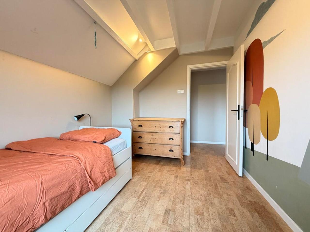 Detached living with private mooring - Image 30