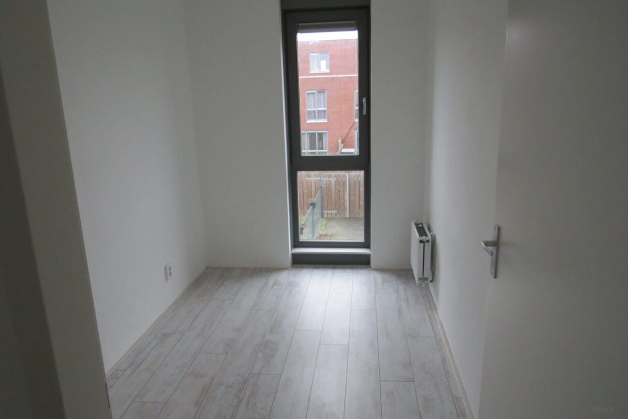 Hoekwoning met 4 slaapkamers en tuin - Afbeelding 10