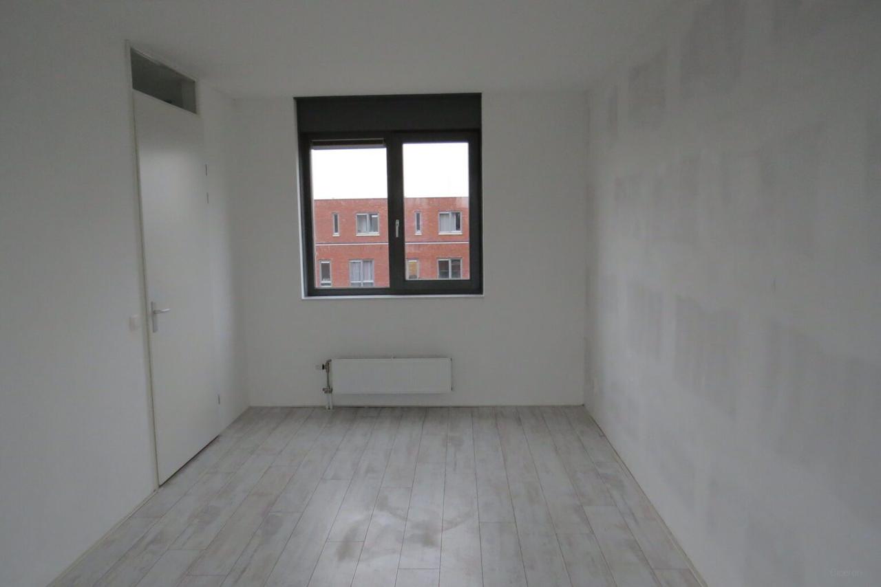 Hoekwoning met 4 slaapkamers en tuin - Afbeelding 11