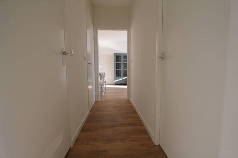 100 m² with three bedrooms and sunny balcony - Image 14