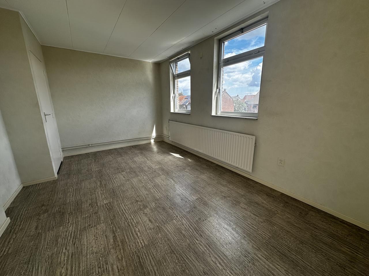 Licht 2-kamerappartement met balkon - Afbeelding 7