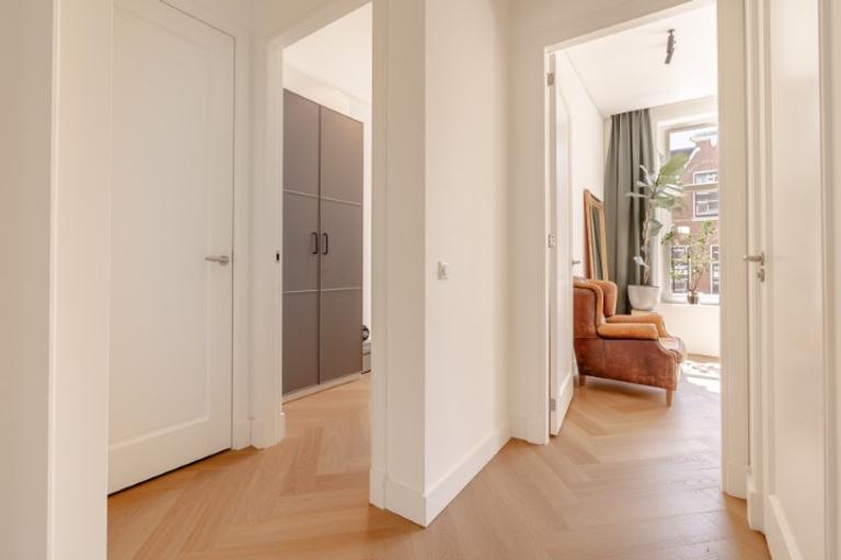 Licht 2-slaapkamerappartement bij Vondelpark - Afbeelding 15