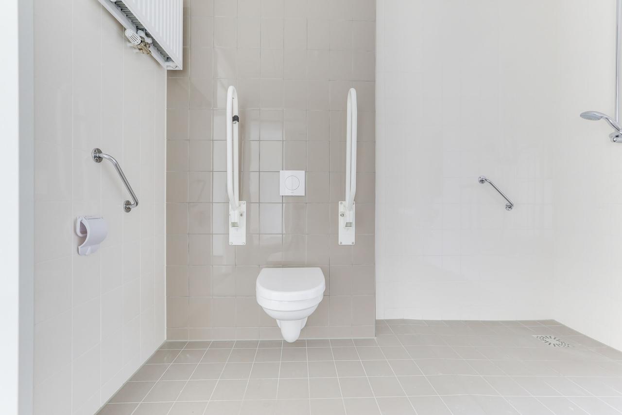 Ground-floor 55+ apartment with A+ rating - Image 18