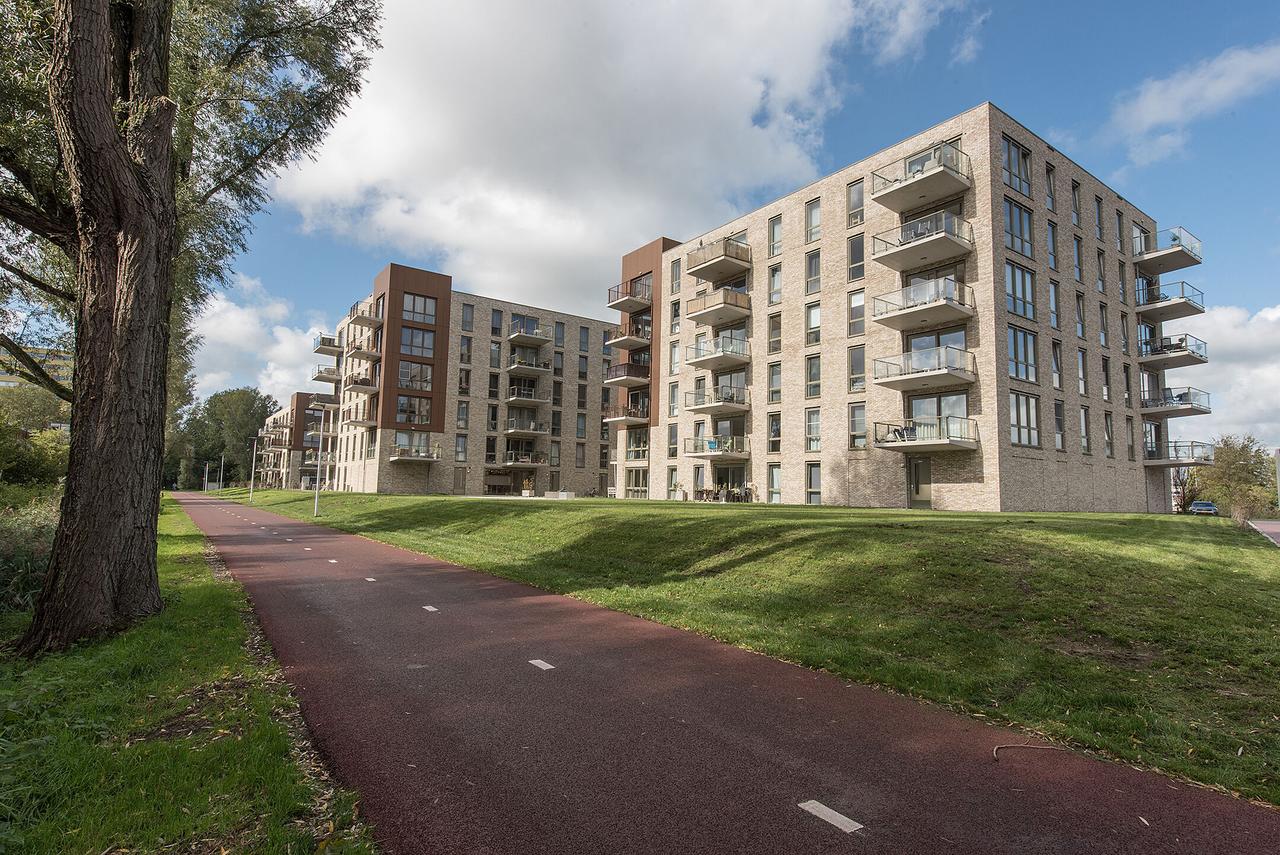 82 m² Apartment with Balcony & A++ - Image 6