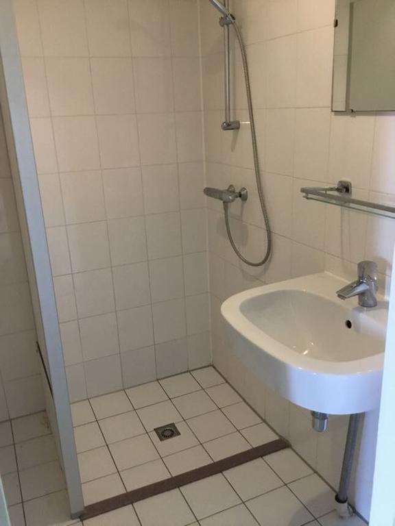Balkon en twee kamers in hartje Alkmaar - Afbeelding 7