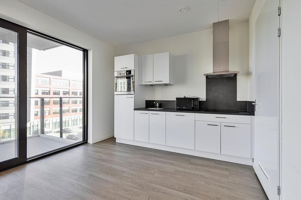 3-kamerappartement met balkon in Holland Park - Afbeelding 5