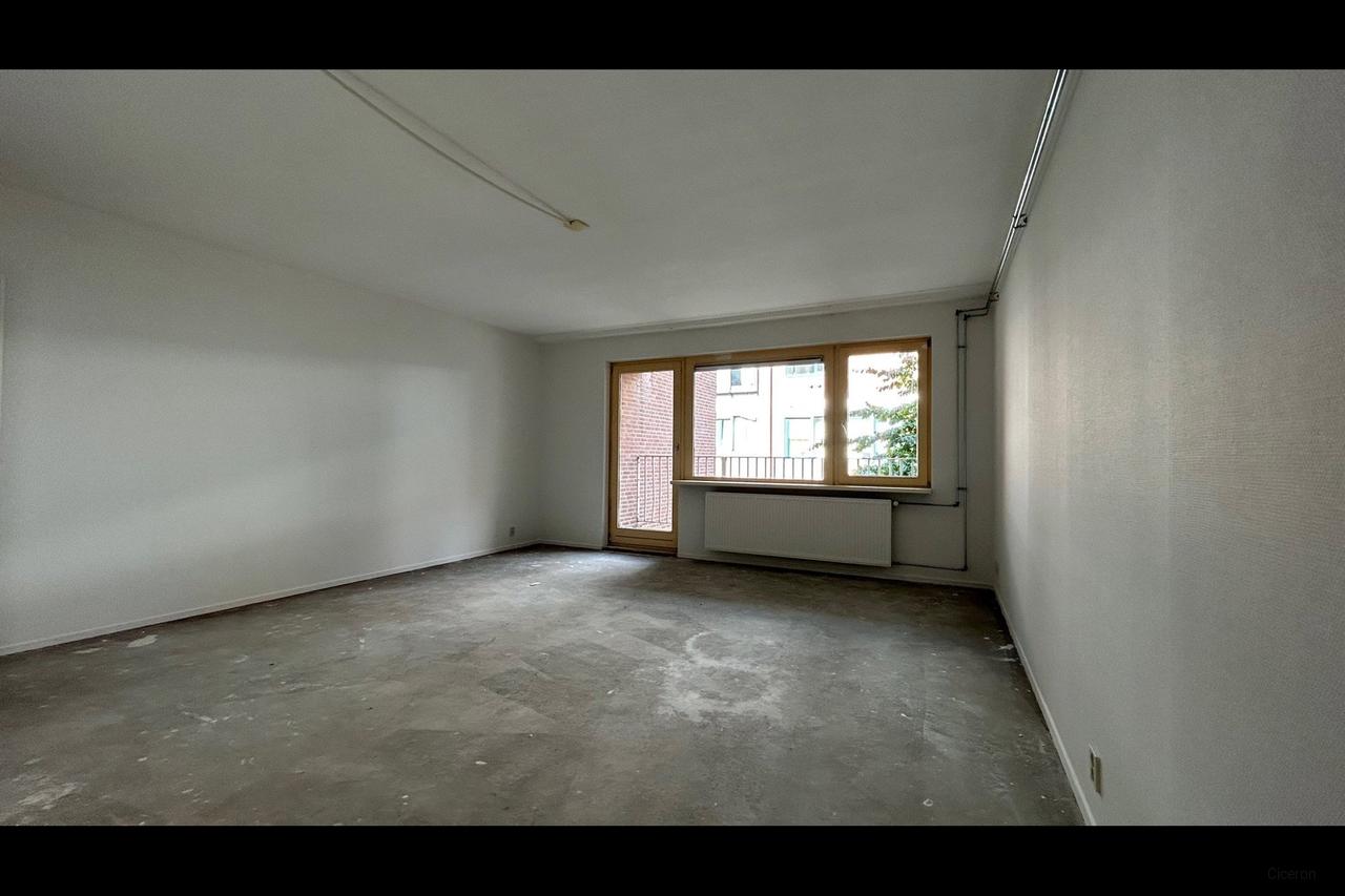 Balkon op het westen vlak bij het centrum - Afbeelding 10