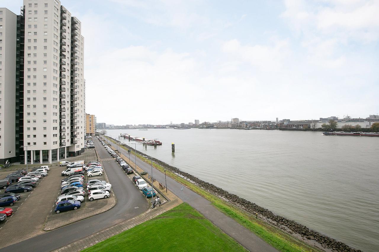 Uitzicht op de Maas vanaf de 10e verdieping - Afbeelding 10