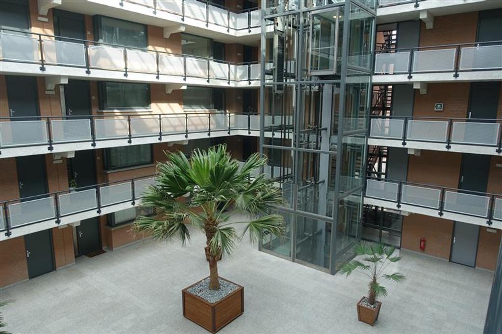 105 m² hoekappartement met eigen garage - Afbeelding 2