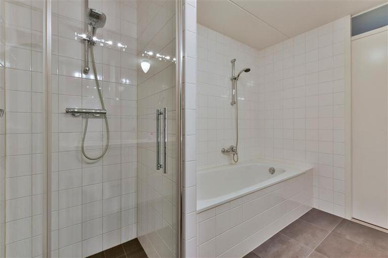 105 m² hoekappartement met eigen garage - Afbeelding 13