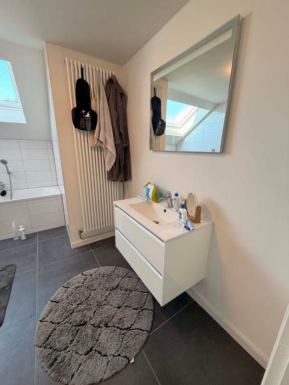 Vier slaapkamers en tuin in De Heeg - Afbeelding 9