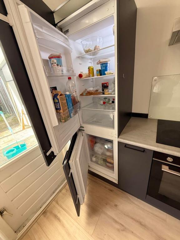 Vier slaapkamers en tuin in De Heeg - Afbeelding 13