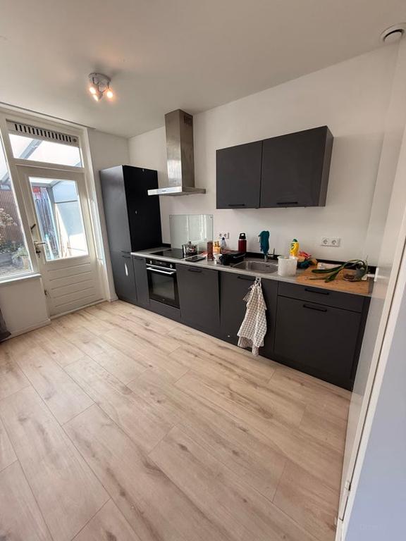 Vier slaapkamers en tuin in De Heeg - Afbeelding 14