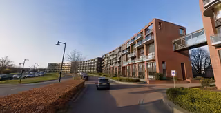 130 m² wonen aan het kanaal in Apeldoorn