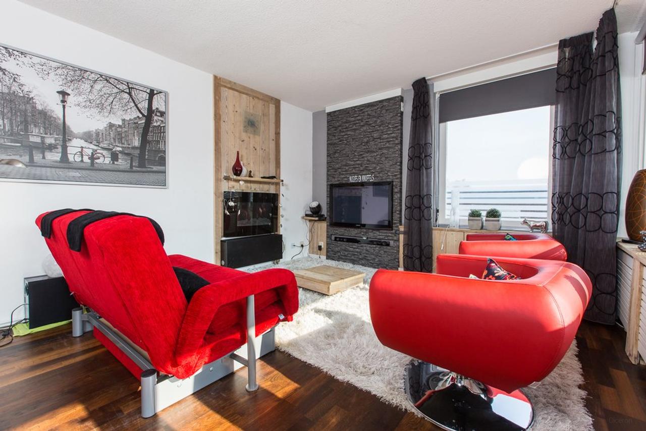 85 m² en 3 kamers aan Boulevard 1945 - Afbeelding 3