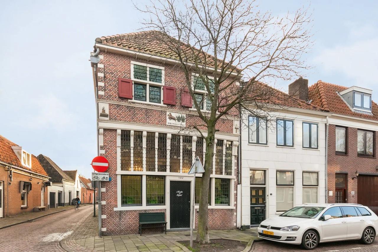 Historic 129 m² Home in Hoorn - Image 2