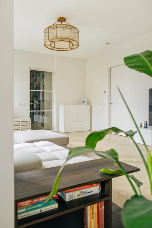 113 m², 3 Bedrooms on Amsterdam’s Zuidas - Image 7