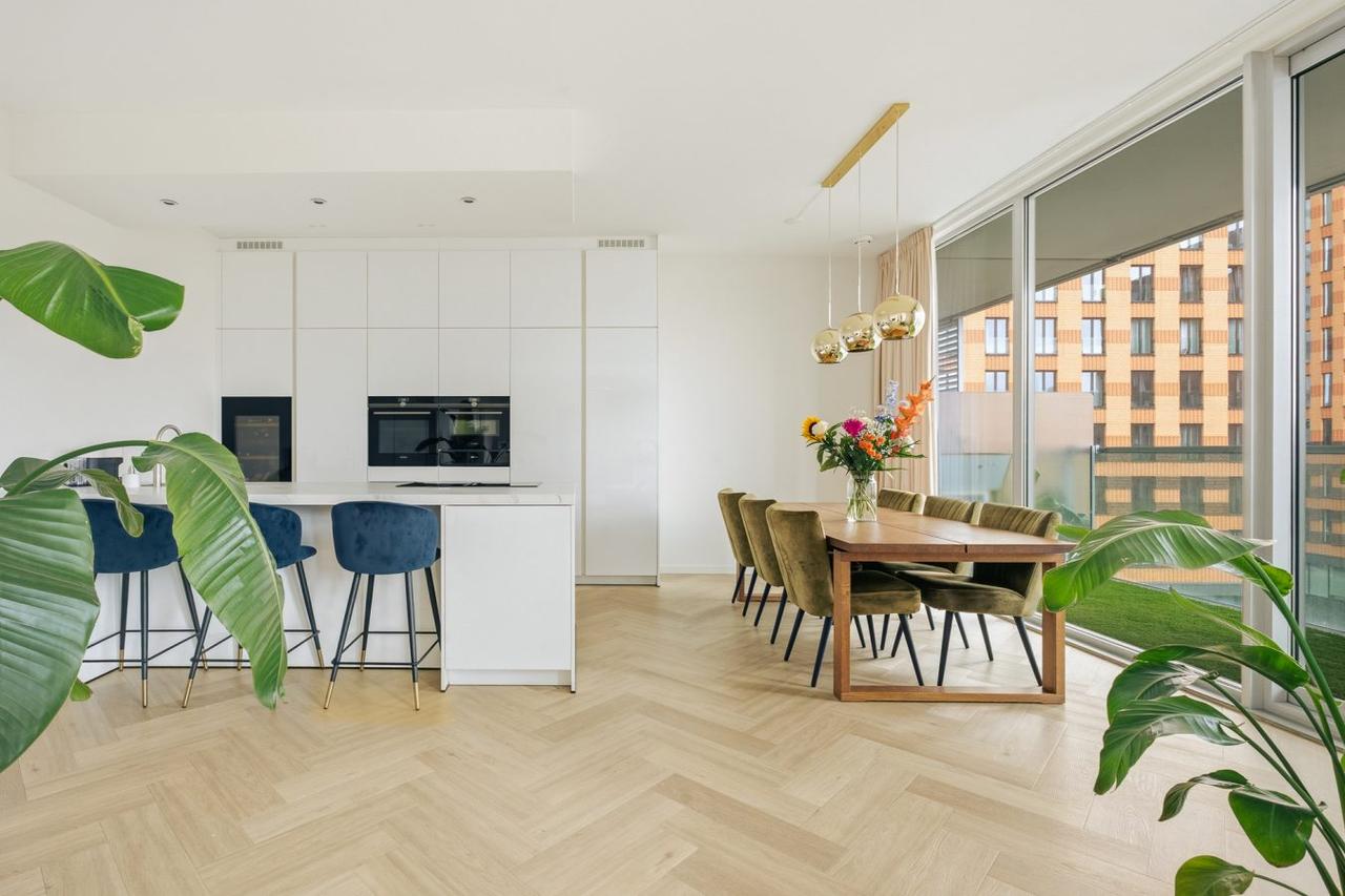 113 m², 3 Bedrooms on Amsterdam’s Zuidas - Image 10