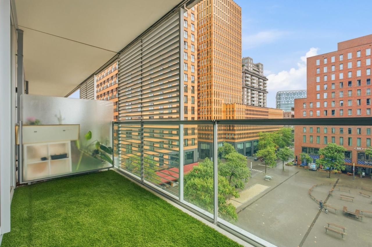 113 m², 3 Bedrooms on Amsterdam’s Zuidas - Image 14