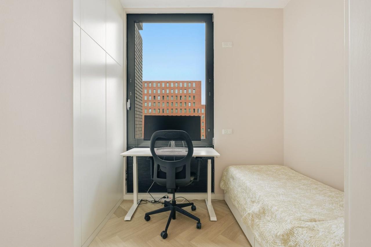 113 m², 3 Bedrooms on Amsterdam’s Zuidas - Image 21