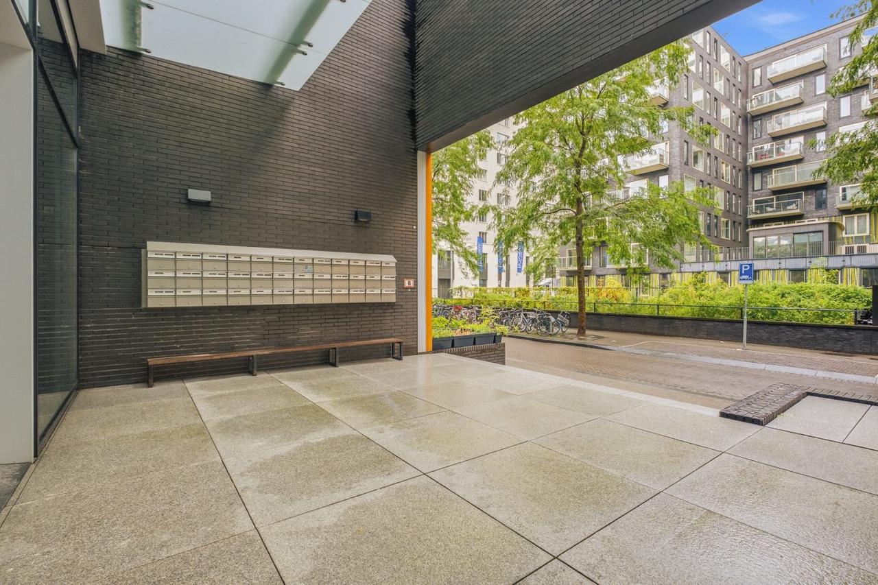 113 m², 3 Bedrooms on Amsterdam’s Zuidas - Image 31