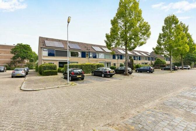 121 m² woonhuis met vier slaapkamers en label A - Afbeelding 3