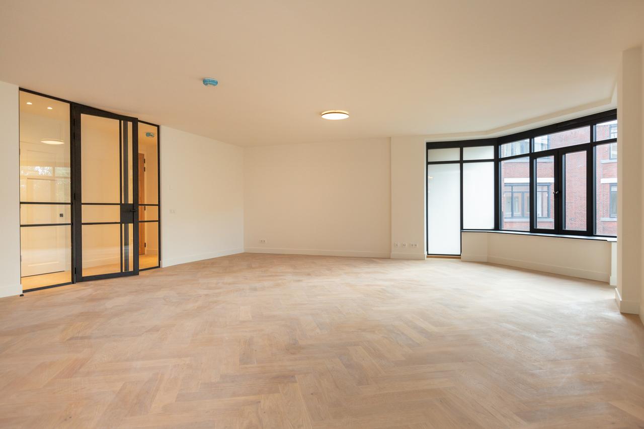 162 m² Living Between Park and Beach - Image 8