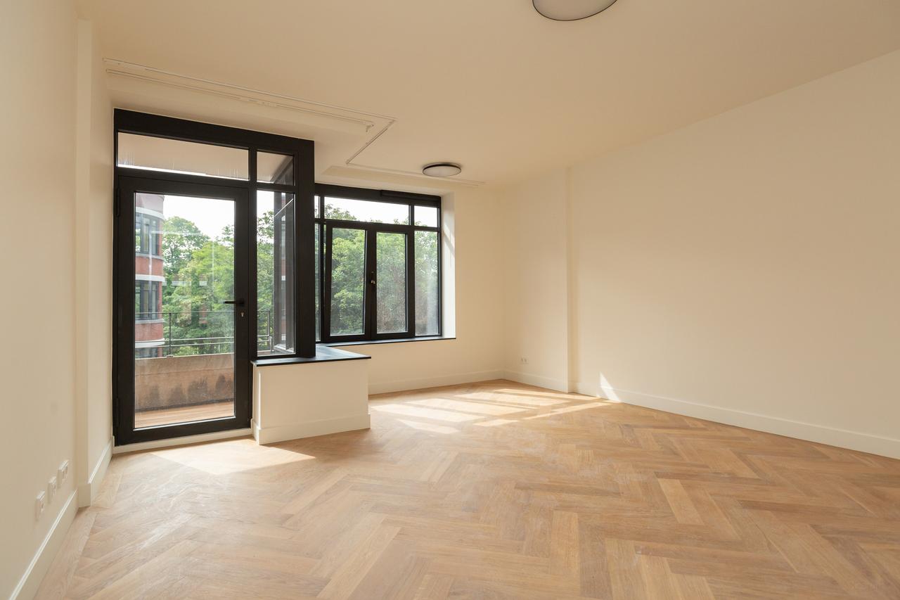 162 m² Living Between Park and Beach - Image 11