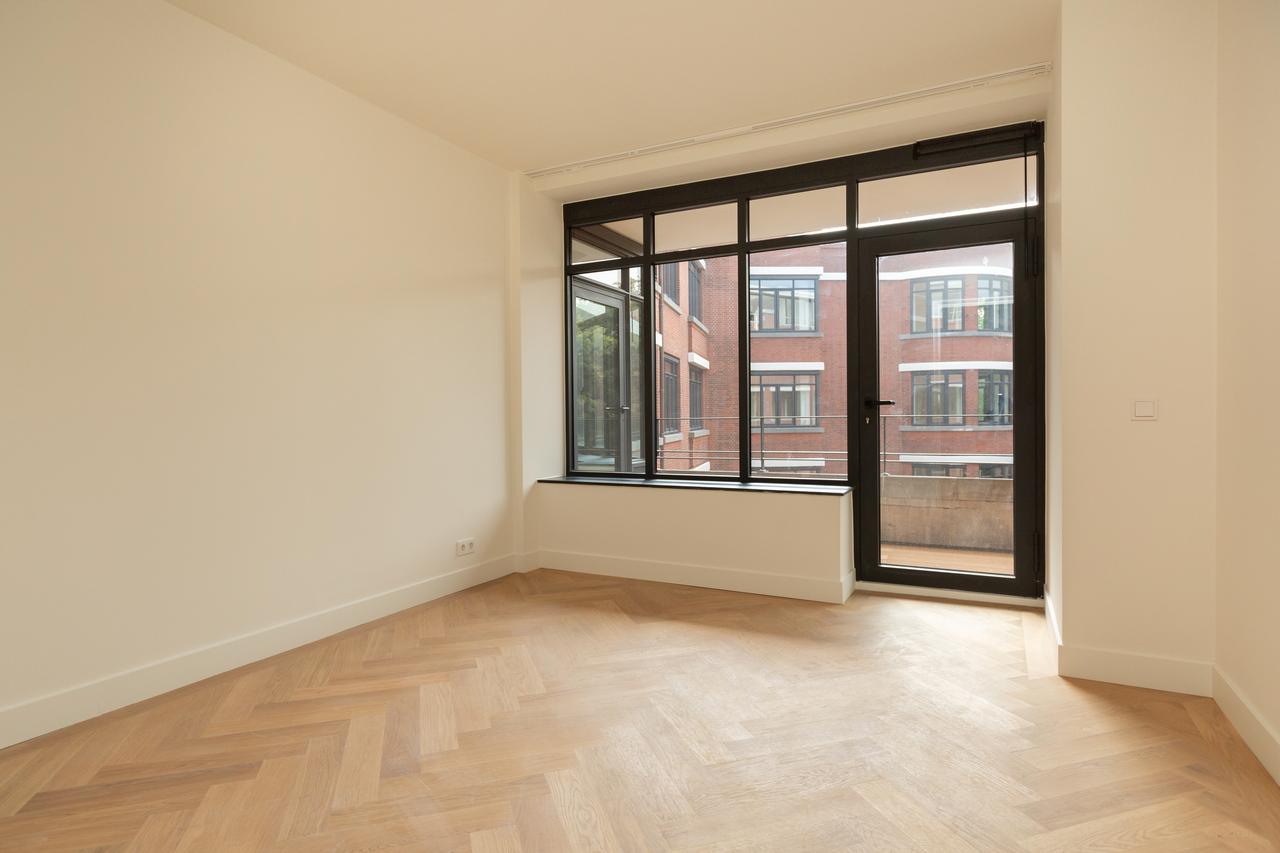 162 m² Living Between Park and Beach - Image 20