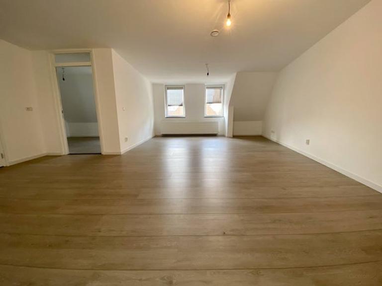 46 m² woonkamer in hartje Sittard - Afbeelding 2