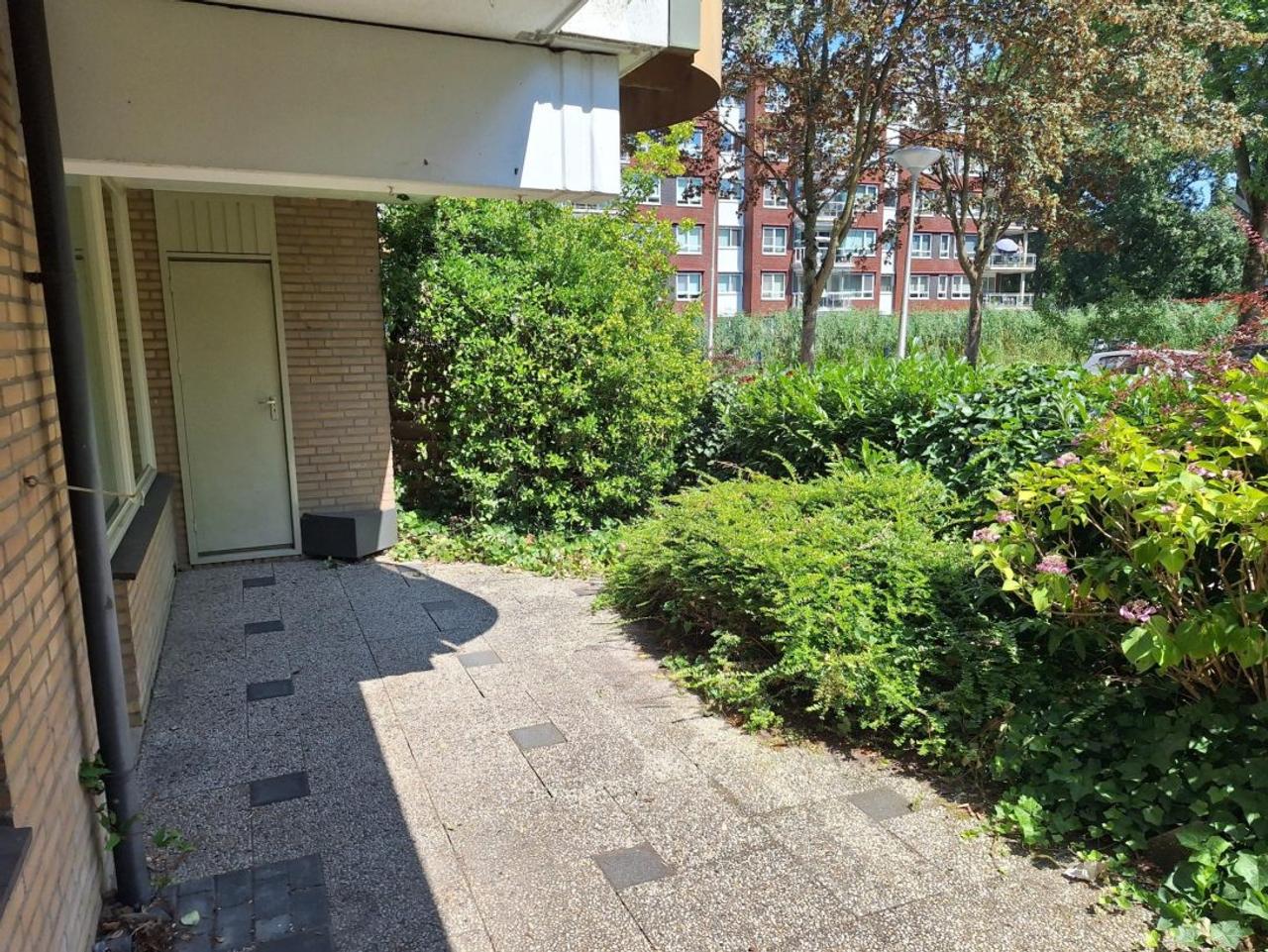 92 m² met zonnige tuin in Gouda - Afbeelding 17