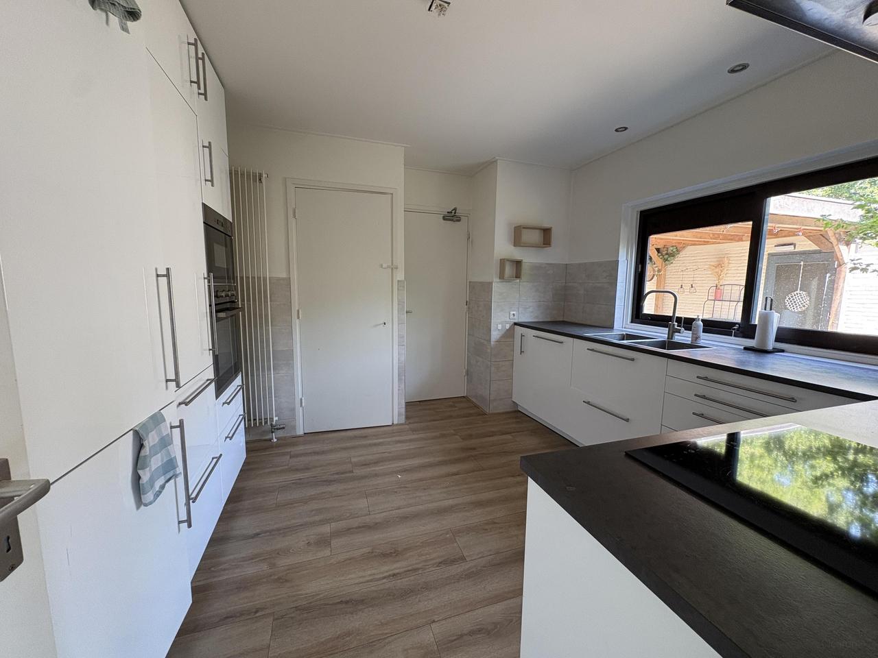 152 m² en vijf slaapkamers in Berkum - Afbeelding 8