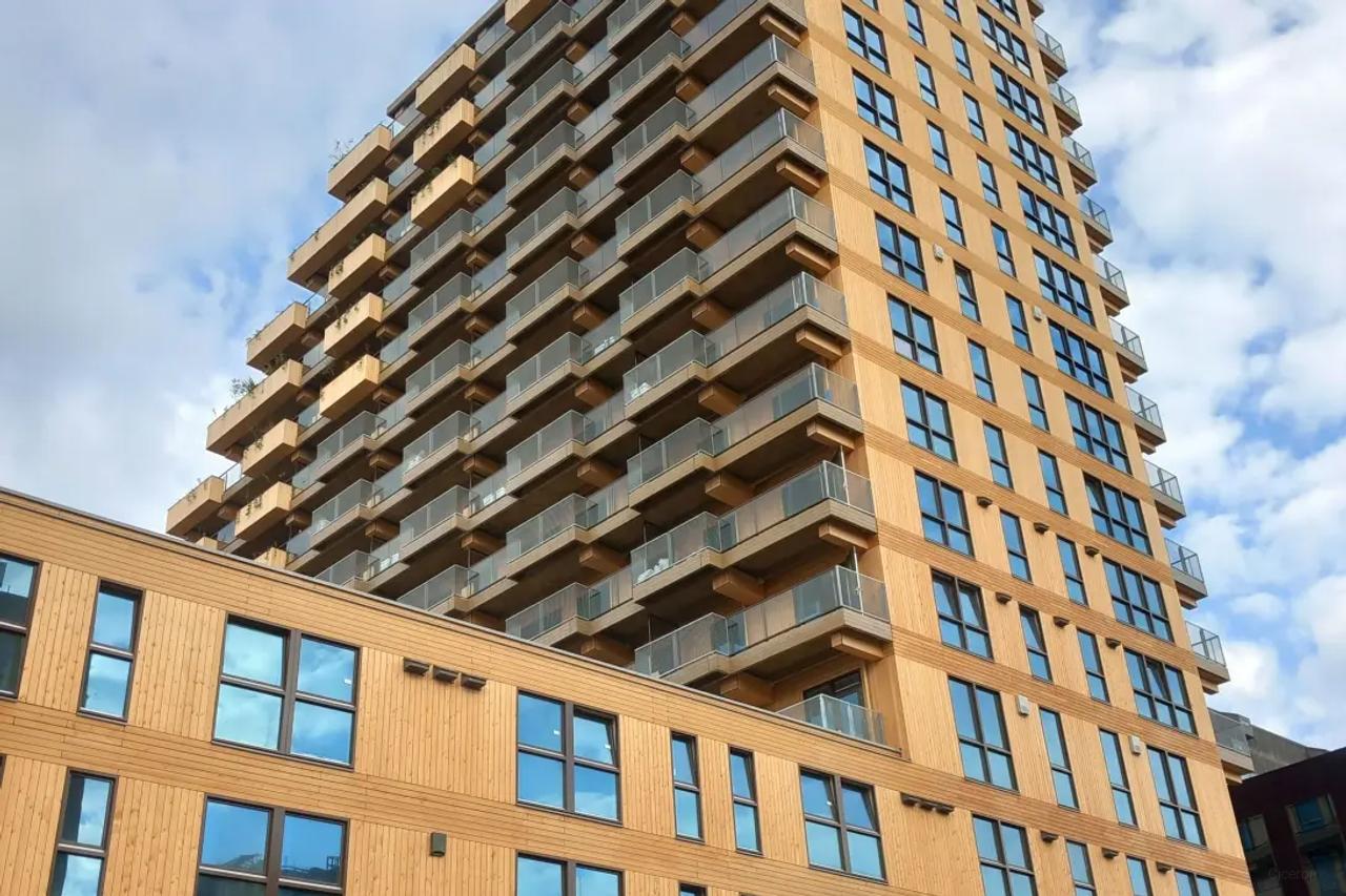 79 m² wonen met zuidbalkon aan de Maas - Afbeelding 1