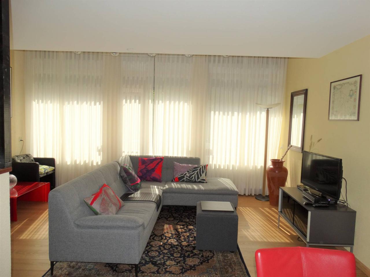 Gemeubileerd 3-kamerappartement in Uilenburg - Afbeelding 4